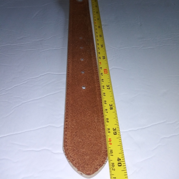 Ivory leather belt - Picture 6 of 11